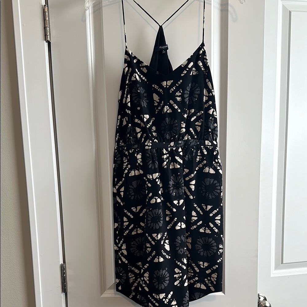 Elegant Black and Cream Patterned Dress